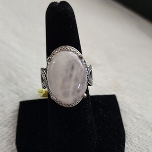 Elegant Silver Oval Stone Ring